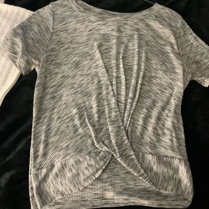 worn once, comfty,longer back